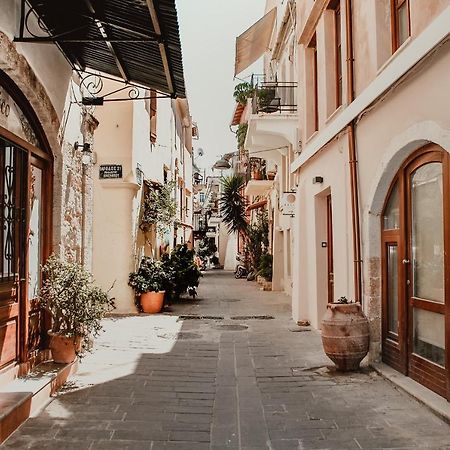Destino Home Overlooking The Venetian Port Of Chania Chania  Ngoại thất bức ảnh