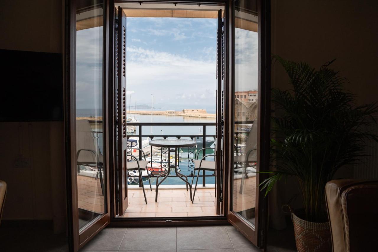 Destino Home Overlooking The Venetian Port Of Chania Chania  Ngoại thất bức ảnh