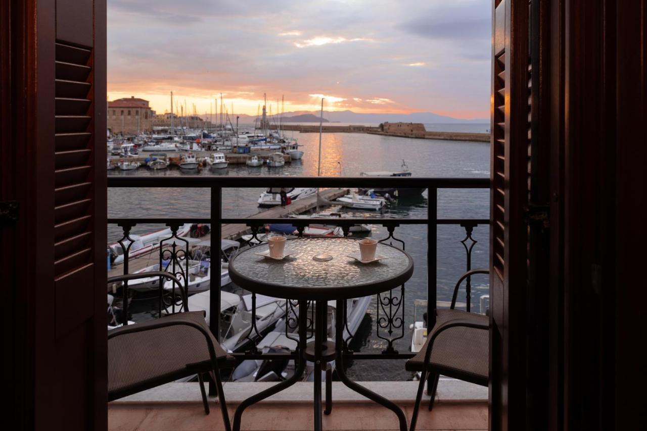 Destino Home Overlooking The Venetian Port Of Chania Chania  Ngoại thất bức ảnh